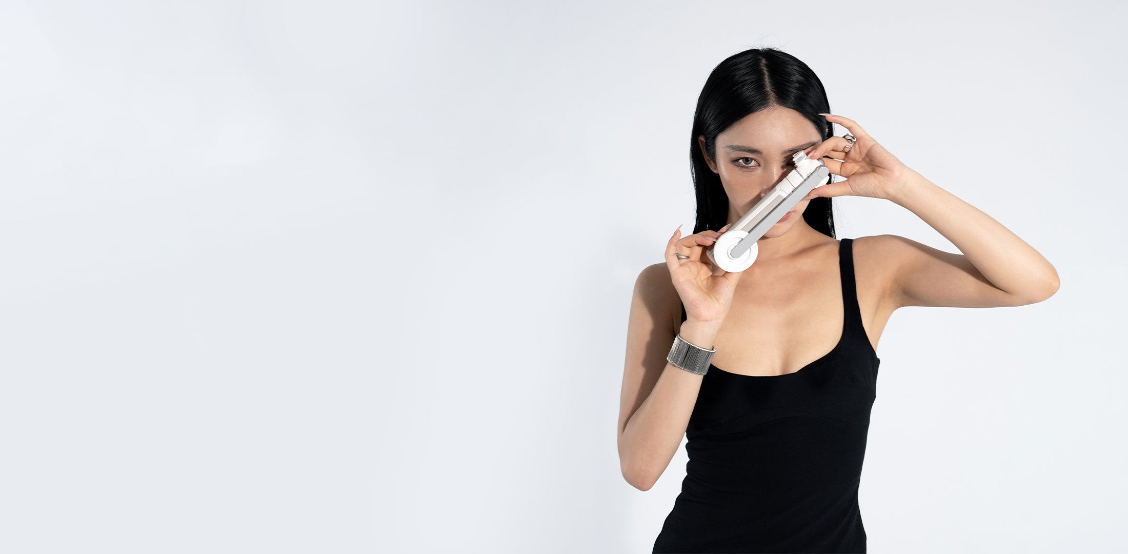 Is a MagSafe Selfie Stick Really Safe?