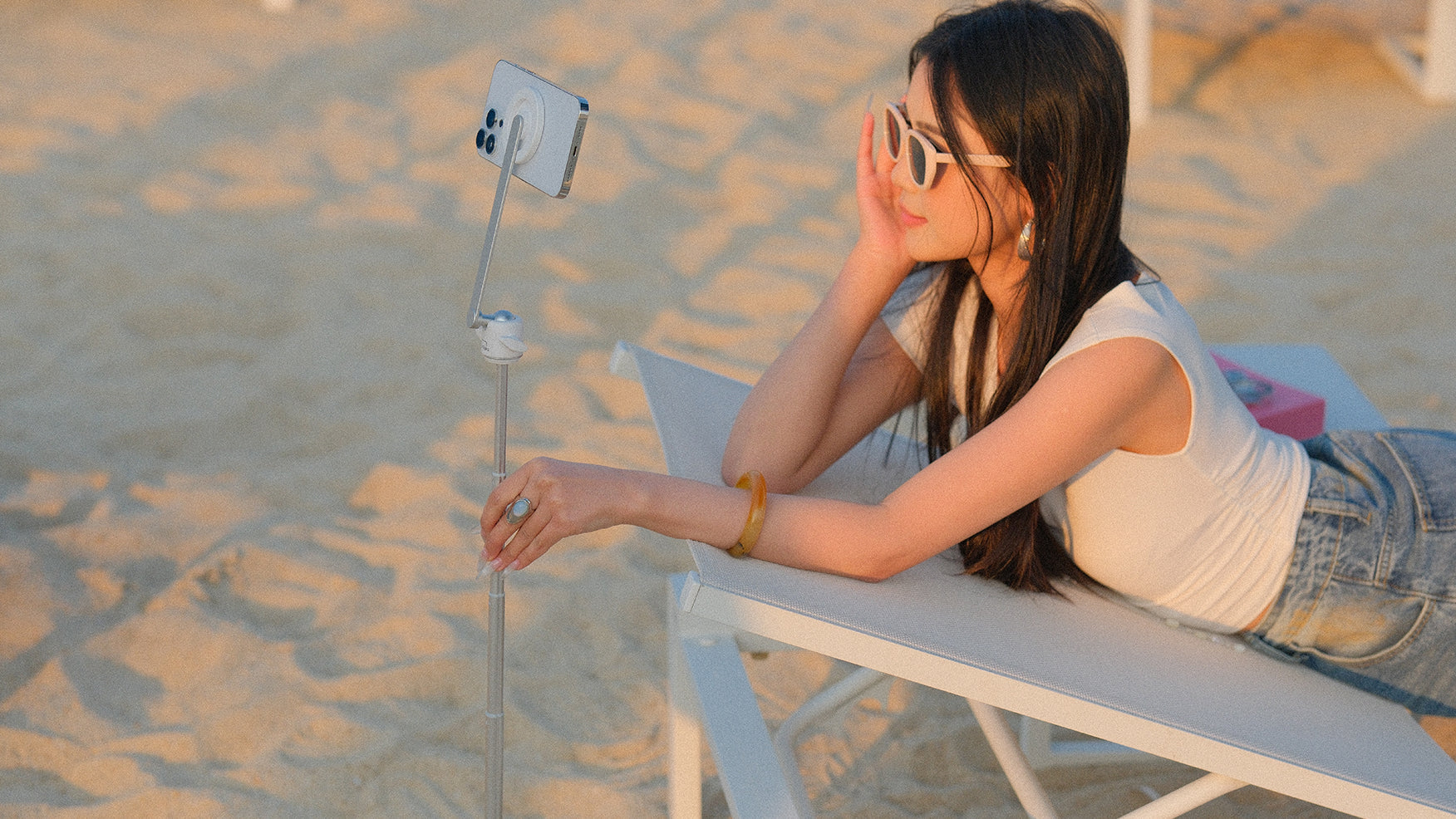 How to Shoot Better with a Selfie Stick