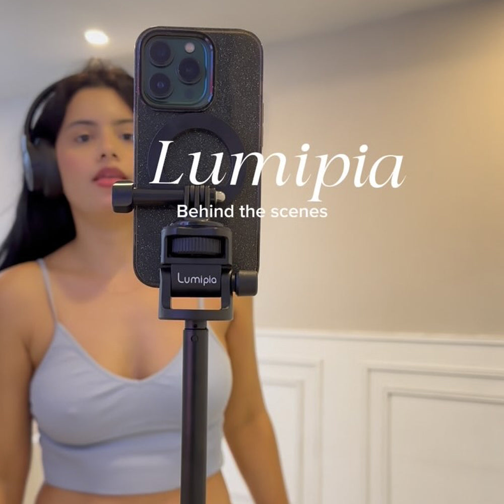 "
tripod phone stand for streaming videos"