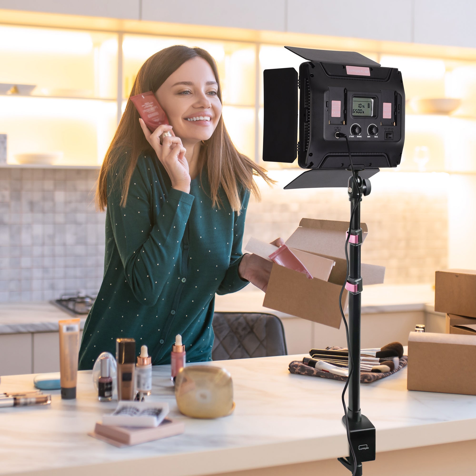 camera desk mount for streaming